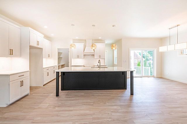 433 Niagara AVENUE, Sheboygan, WI 53081