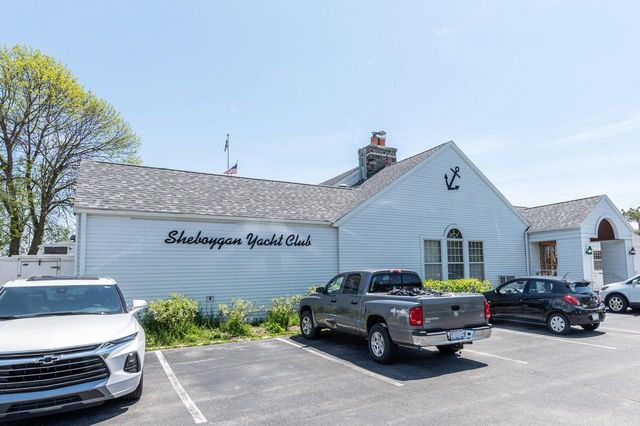 433 Niagara AVENUE, Sheboygan, WI 53081