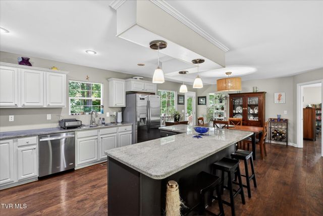 312 Mockingbird Road, Bristol, TN 37620