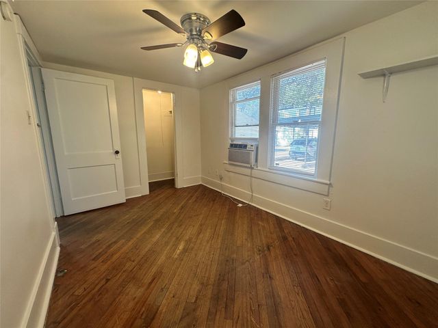 106 W 38th ST A, Austin, TX 78705