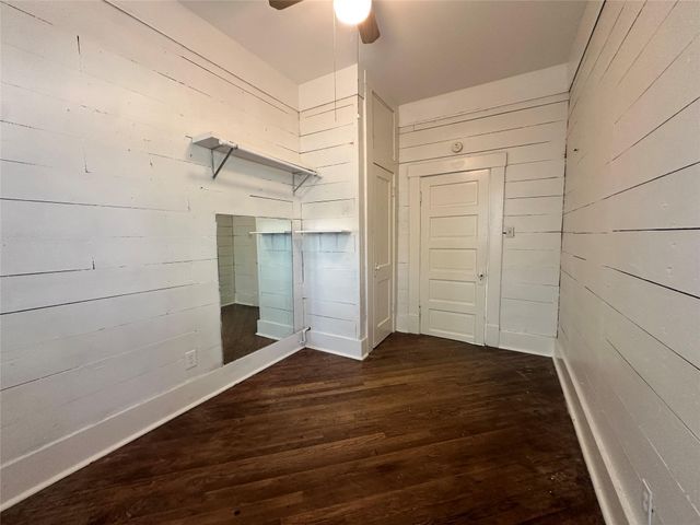 106 W 38th ST A, Austin, TX 78705