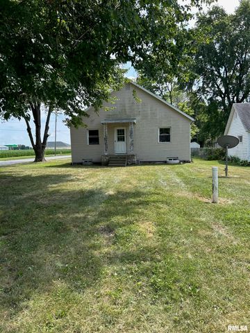 421 E WASHINGTON Street, Edinburg, IL 62531