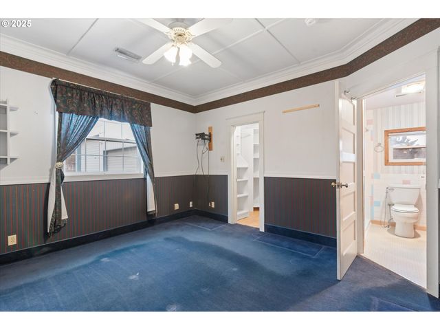 1029 WALNUT St, Baker City, OR 97814