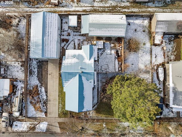 1029 WALNUT St, Baker City, OR 97814