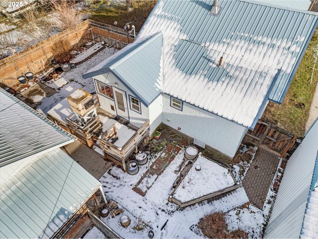 1029 WALNUT St, Baker City, OR 97814