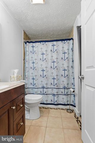 6 SWEET GUM CT, Baltimore, MD 21221
