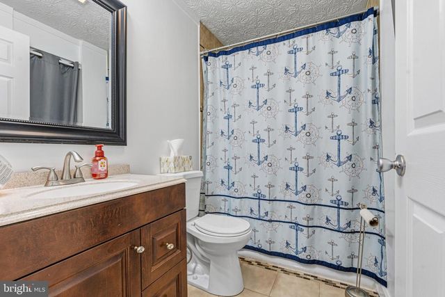 6 SWEET GUM CT, Baltimore, MD 21221
