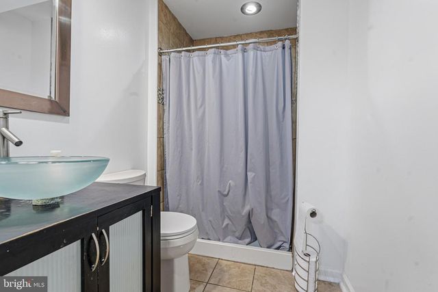 6 SWEET GUM CT, Baltimore, MD 21221
