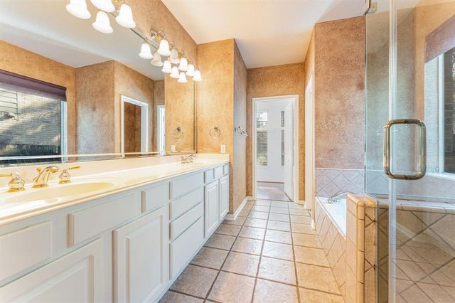 182 N Wimberly Way, The Woodlands, TX 77385