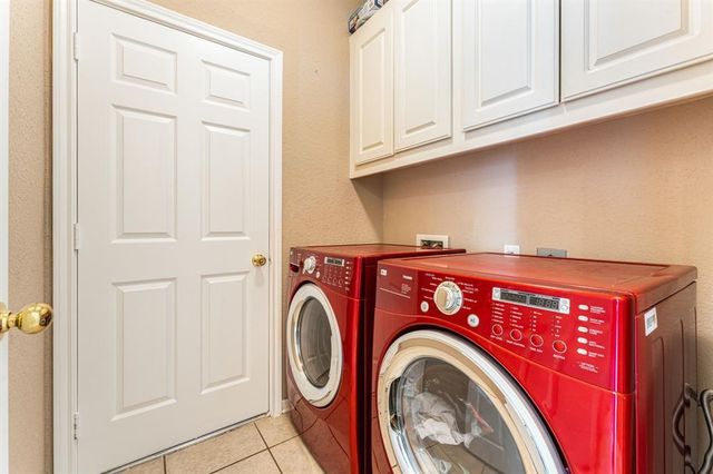182 N Wimberly Way, The Woodlands, TX 77385