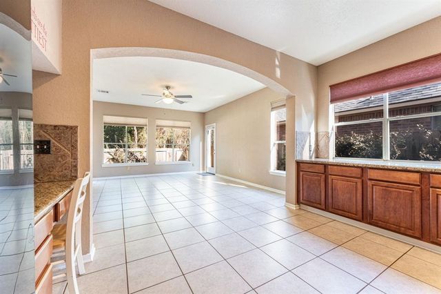 182 N Wimberly Way, The Woodlands, TX 77385