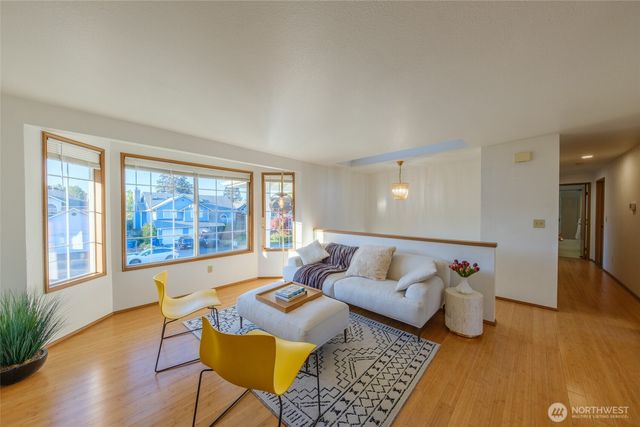 830 234th Street SE, Bothell, WA 98021