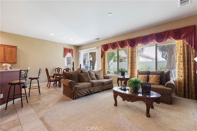 10041 Wilmington Lane, Apple Valley, CA 92308