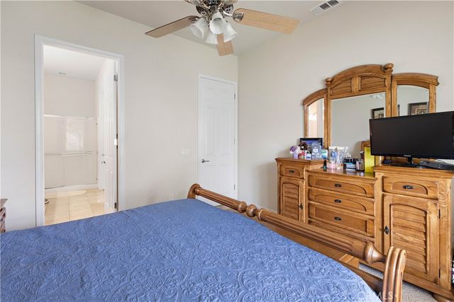 10041 Wilmington Lane, Apple Valley, CA 92308