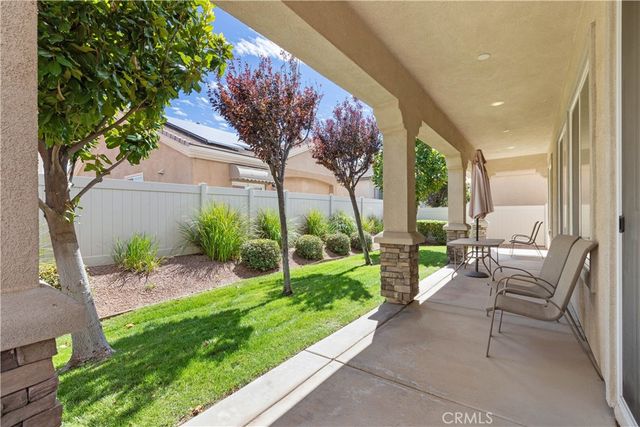 10041 Wilmington Lane, Apple Valley, CA 92308