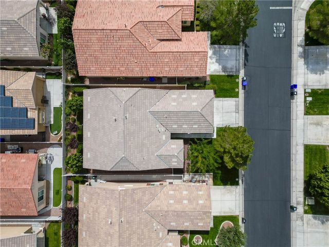 10041 Wilmington Lane, Apple Valley, CA 92308