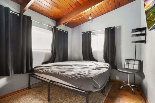 6837 Ash Place, Gary, IN 46403