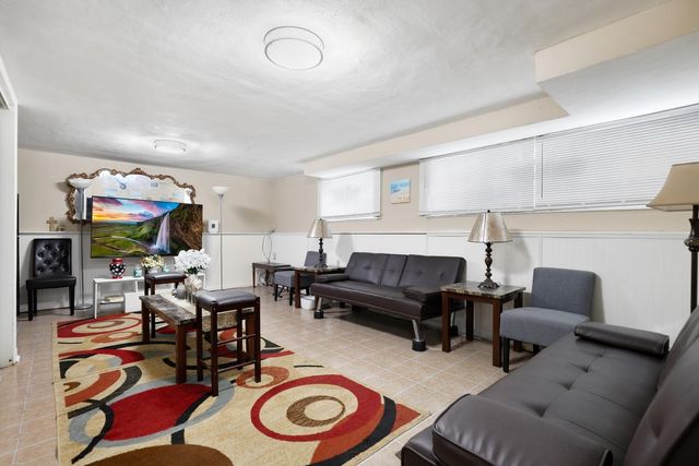 6837 Ash Place, Gary, IN 46403