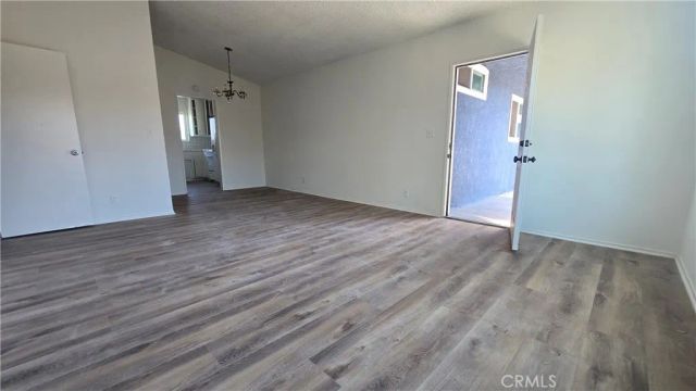 6742 Lemp Avenue, North Hollywood, CA 91606