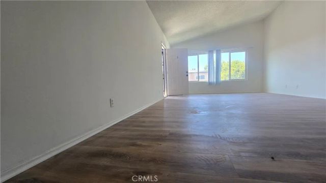 6742 Lemp Avenue, North Hollywood, CA 91606