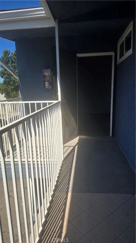 6742 Lemp Avenue, North Hollywood, CA 91606