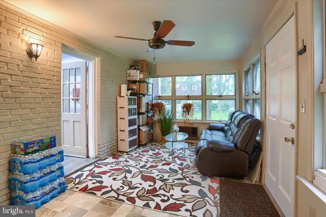 1604 KENT RD, Camp Hill, PA 17011