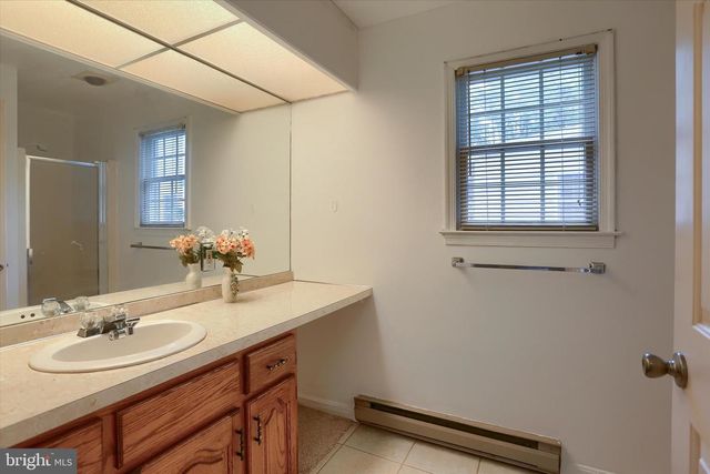 1604 KENT RD, Camp Hill, PA 17011