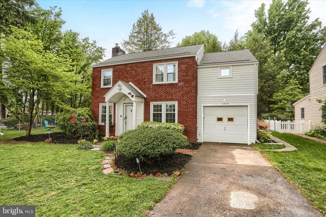 1604 KENT RD, Camp Hill, PA 17011