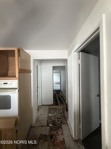 1374 Gage Drive, Toledo, OH 43612