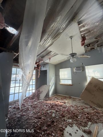 1374 Gage Drive, Toledo, OH 43612