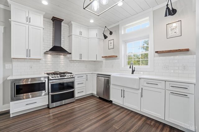 6275 Roundhead Road, Penn Twp, OH 45159
