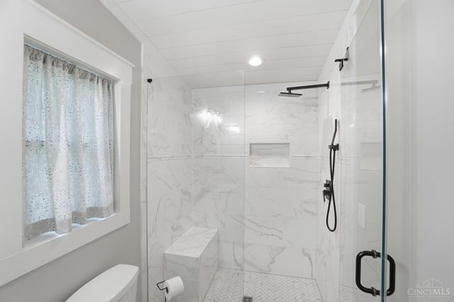 6275 Roundhead Road, Penn Twp, OH 45159