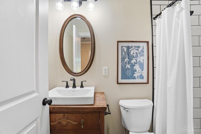 6275 Roundhead Road, Penn Twp, OH 45159