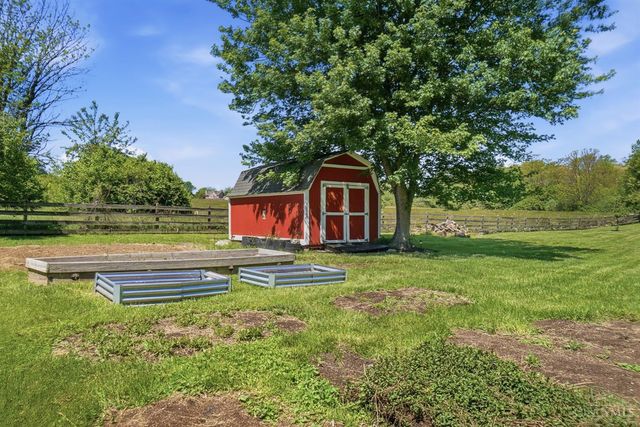 6275 Roundhead Road, Penn Twp, OH 45159