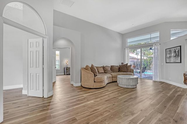 2150 NW 125th Terrace, Pembroke Pines, FL 33028