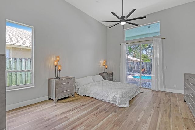 2150 NW 125th Terrace, Pembroke Pines, FL 33028