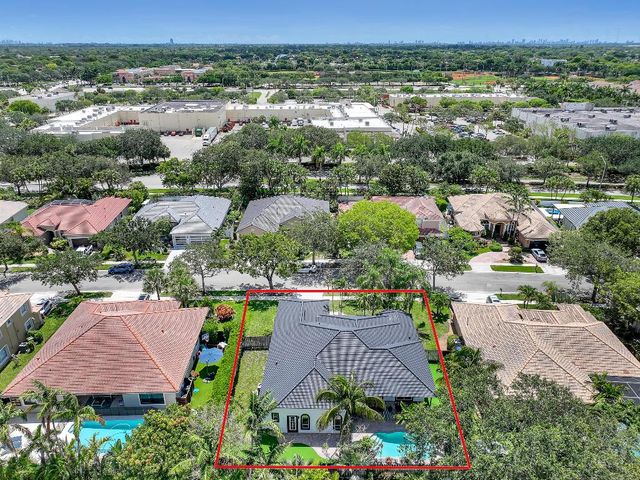 2150 NW 125th Terrace, Pembroke Pines, FL 33028
