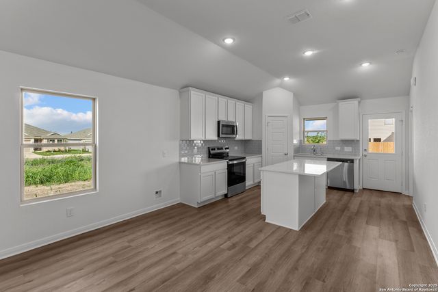 1521 Golden Wheat, New Braunfels, TX 78130