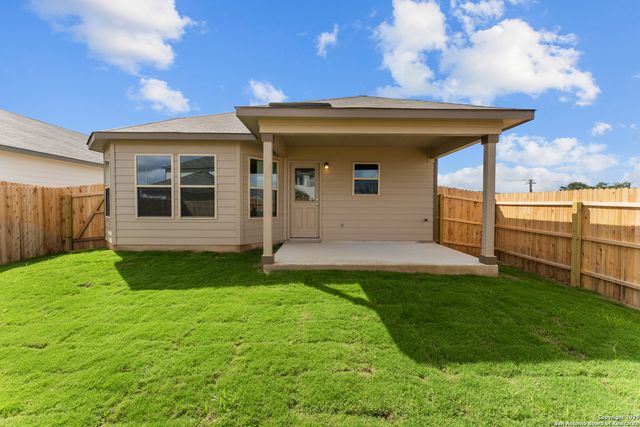 1521 Golden Wheat, New Braunfels, TX 78130