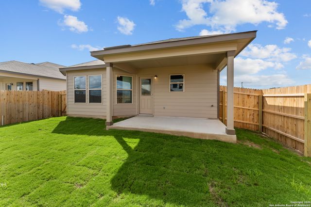 1521 Golden Wheat, New Braunfels, TX 78130
