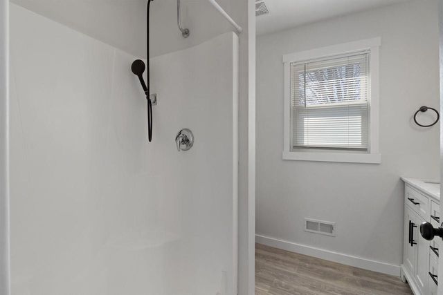 2405 16th PLACE, Kenosha, WI 53140