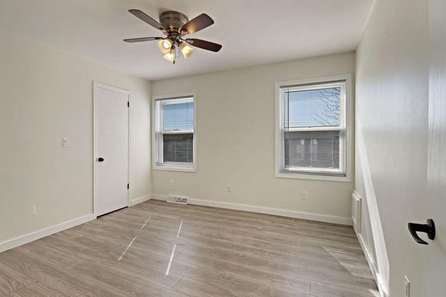 2405 16th PLACE, Kenosha, WI 53140