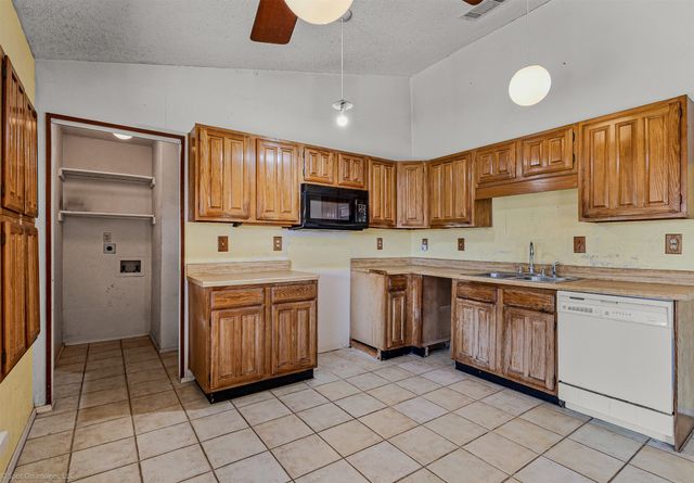 2008 Catskill Drive, Mesquite, TX 75149