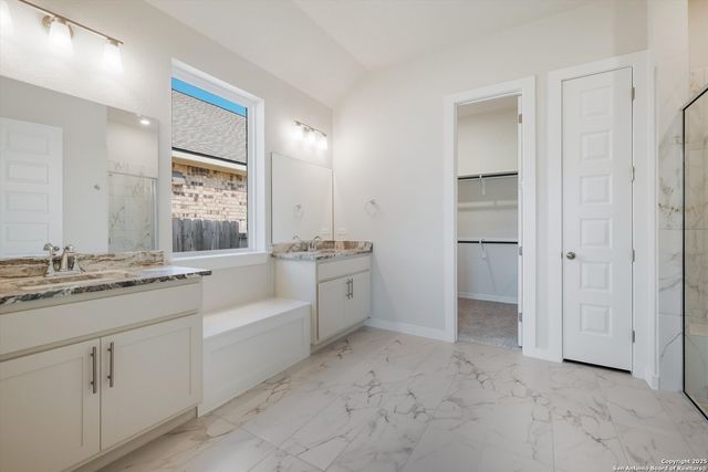 1863 Front Porch, New Braunfels, TX 78132