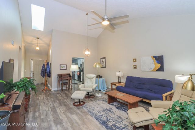 357 E Cascades Circle, Clinton, MS 39056