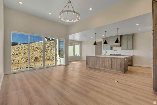 9271 N HARMONY WAY, Eagle Mountain, UT 84005