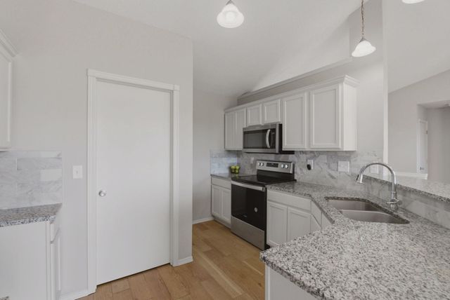 2421 N FIELDSTONE STREET, Andover, KS 67002