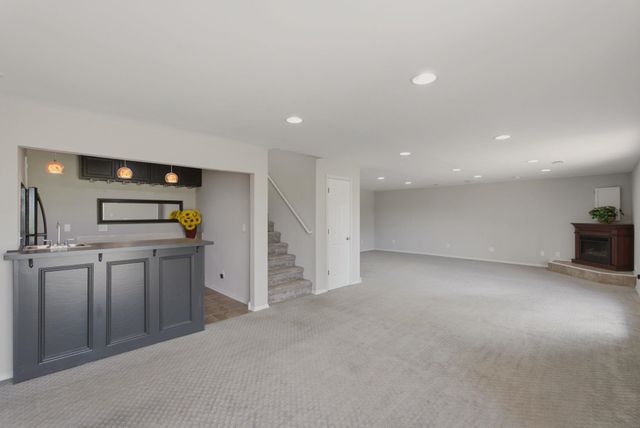 2421 N FIELDSTONE STREET, Andover, KS 67002