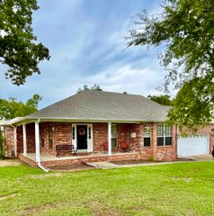 1 Zircon Drive, Maumelle, AR 72113