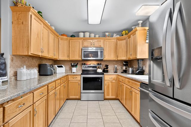 177 Orange Cir, Crossville, TN 38555